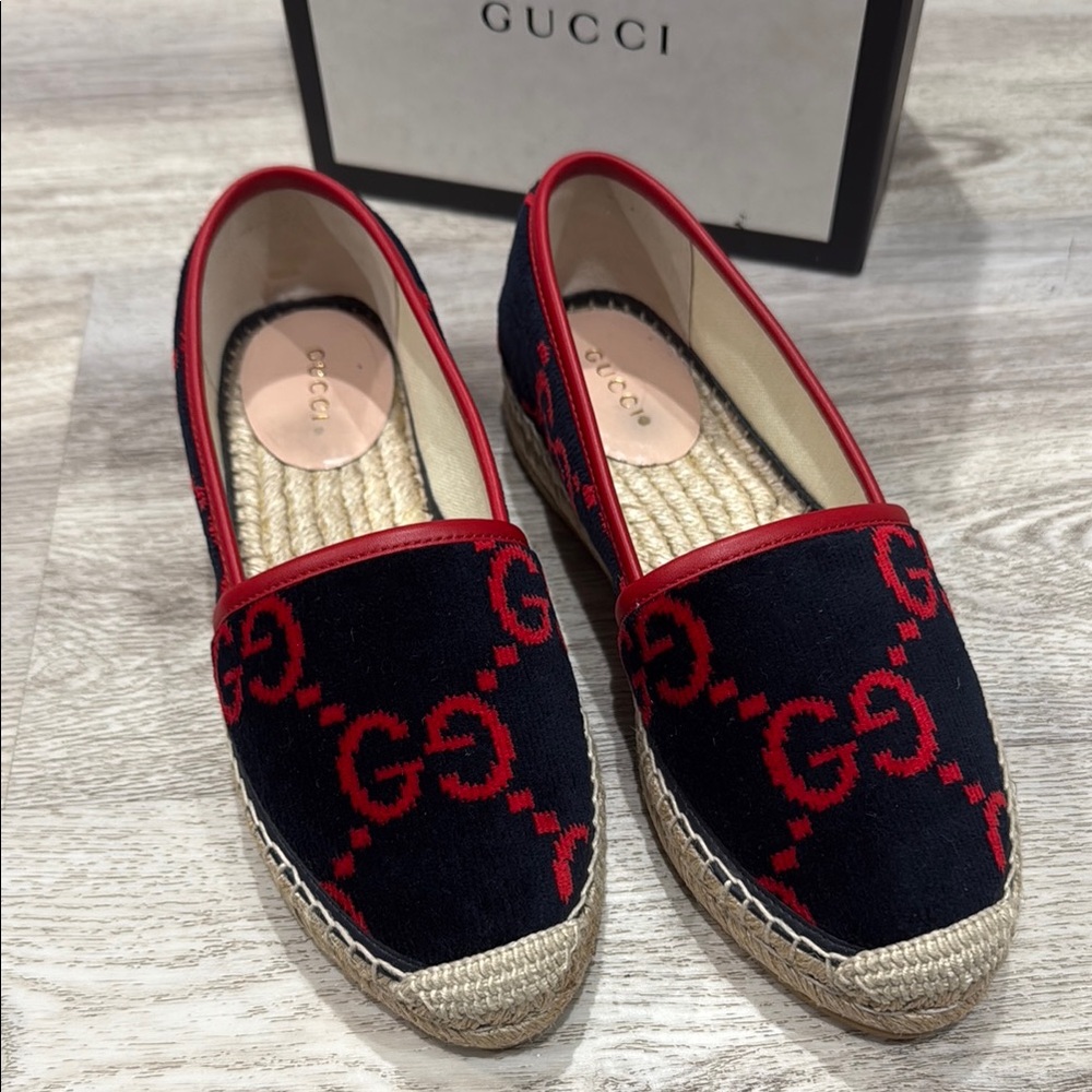 NWT Gucci Women's Black and Red Espadrilles